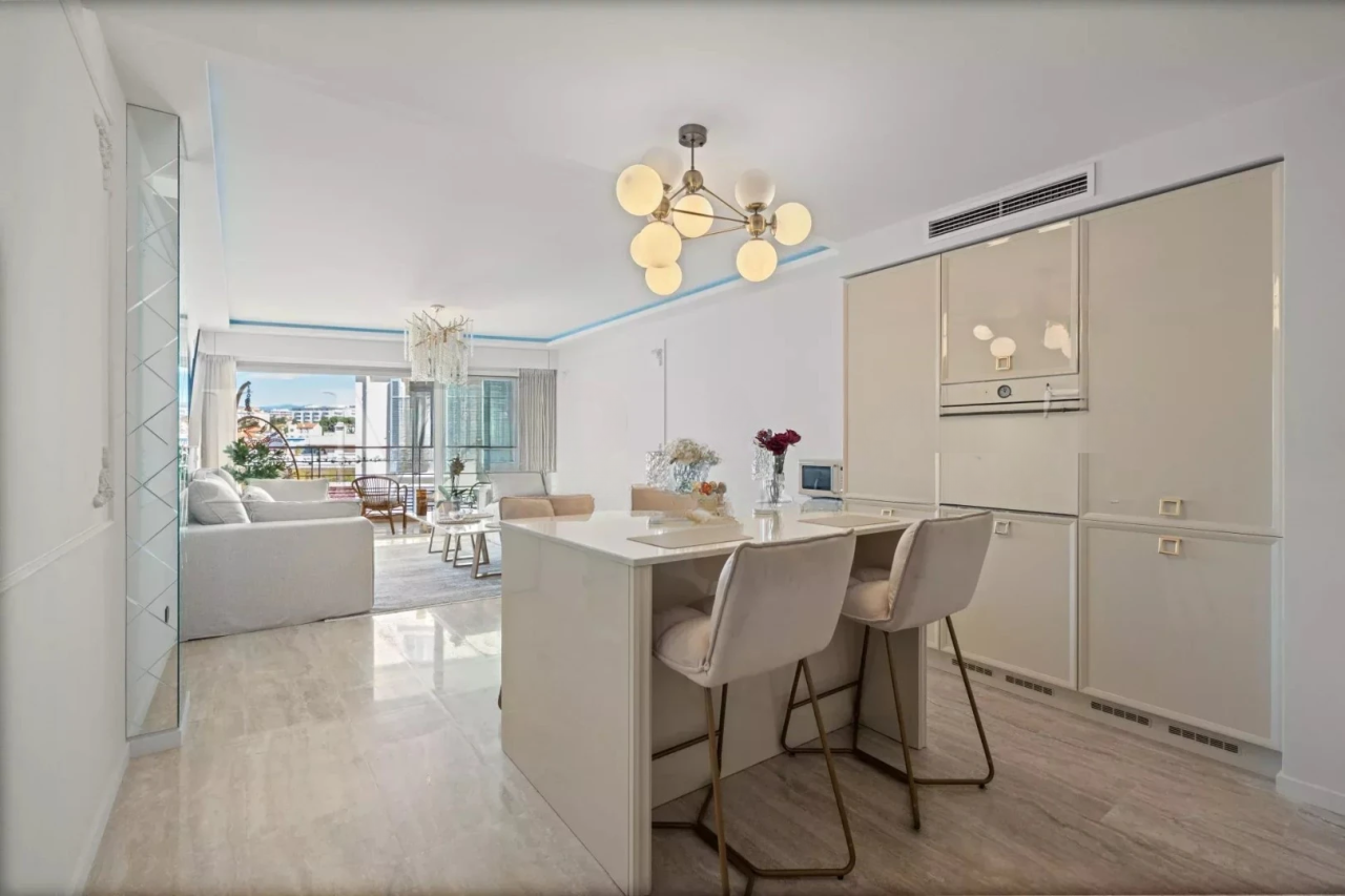 Квартира в Каннах, Франция, 95 м² - фото 5
