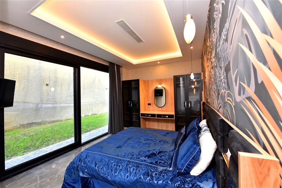 Вилла в Алании, Турция, 700 м² - фото 12