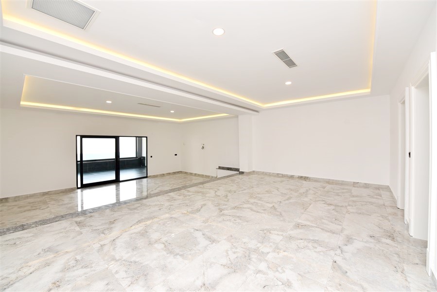 Вилла в Алании, Турция, 700 м² - фото 18