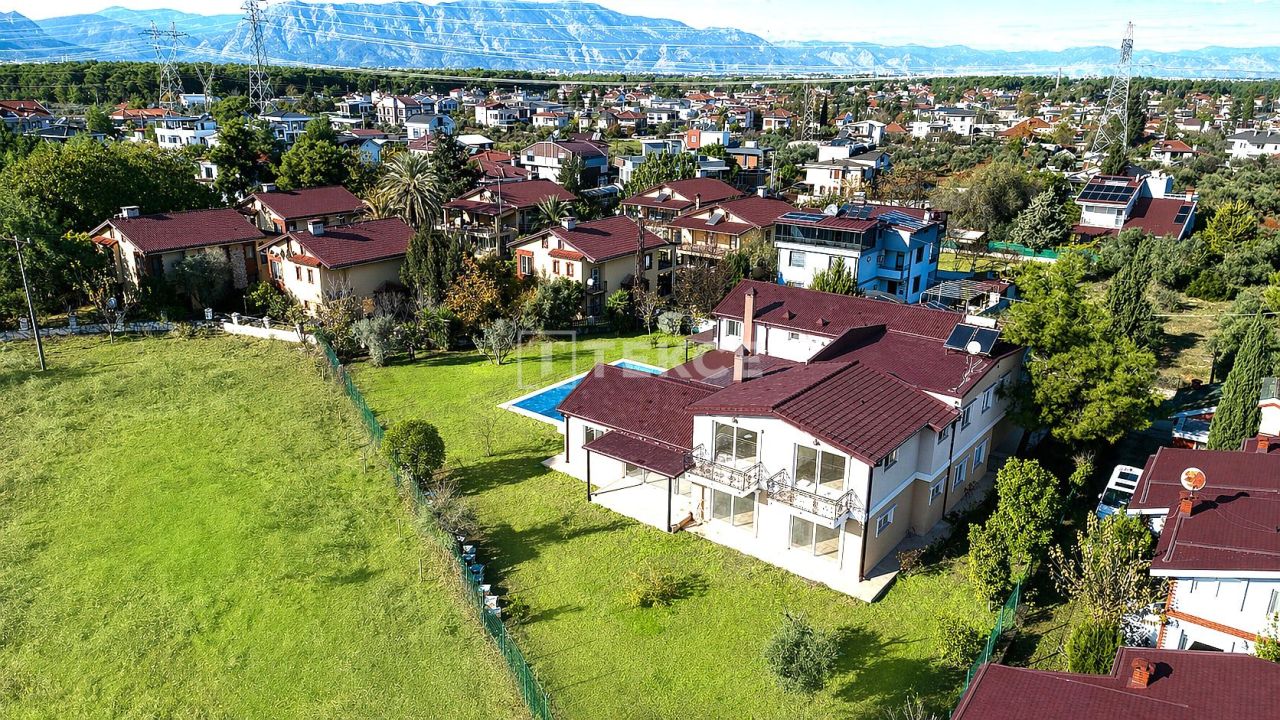 Вилла в Анталии, Турция, 864 м² - фото 2