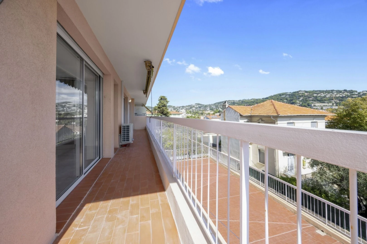 Квартира в Каннах, Франция, 62 м² - фото 11