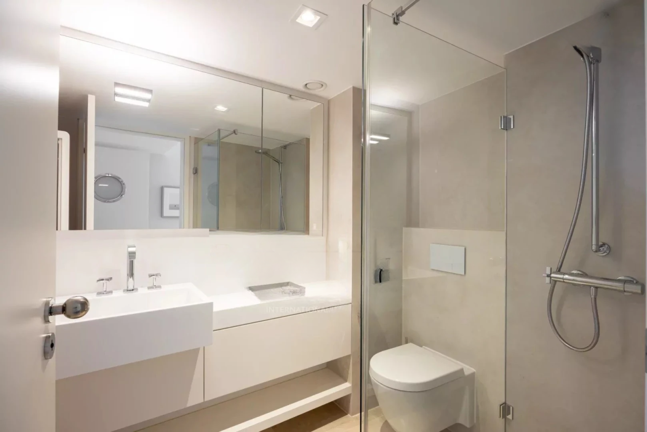 Квартира в Каннах, Франция, 105 м² - фото 13