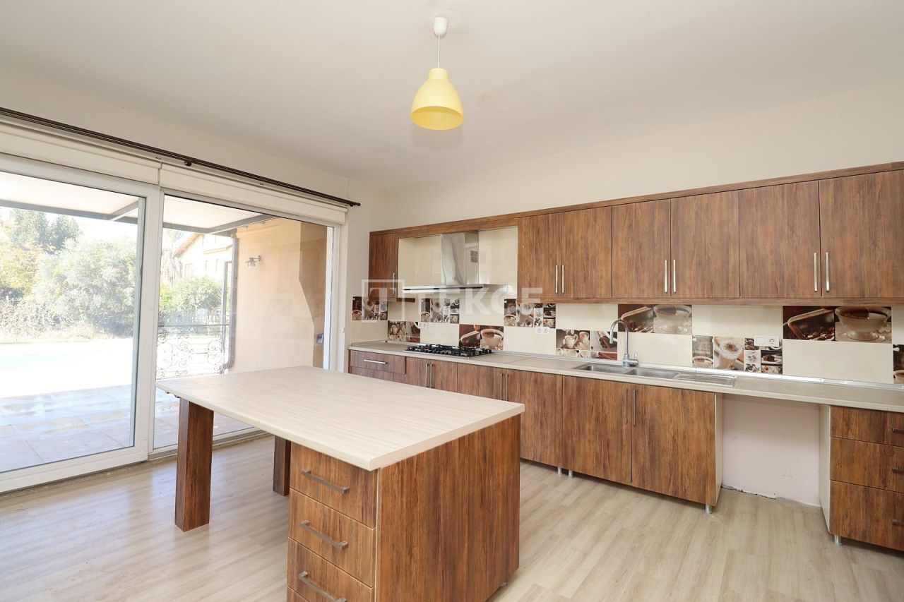 Вилла в Анталии, Турция, 864 м² - фото 18