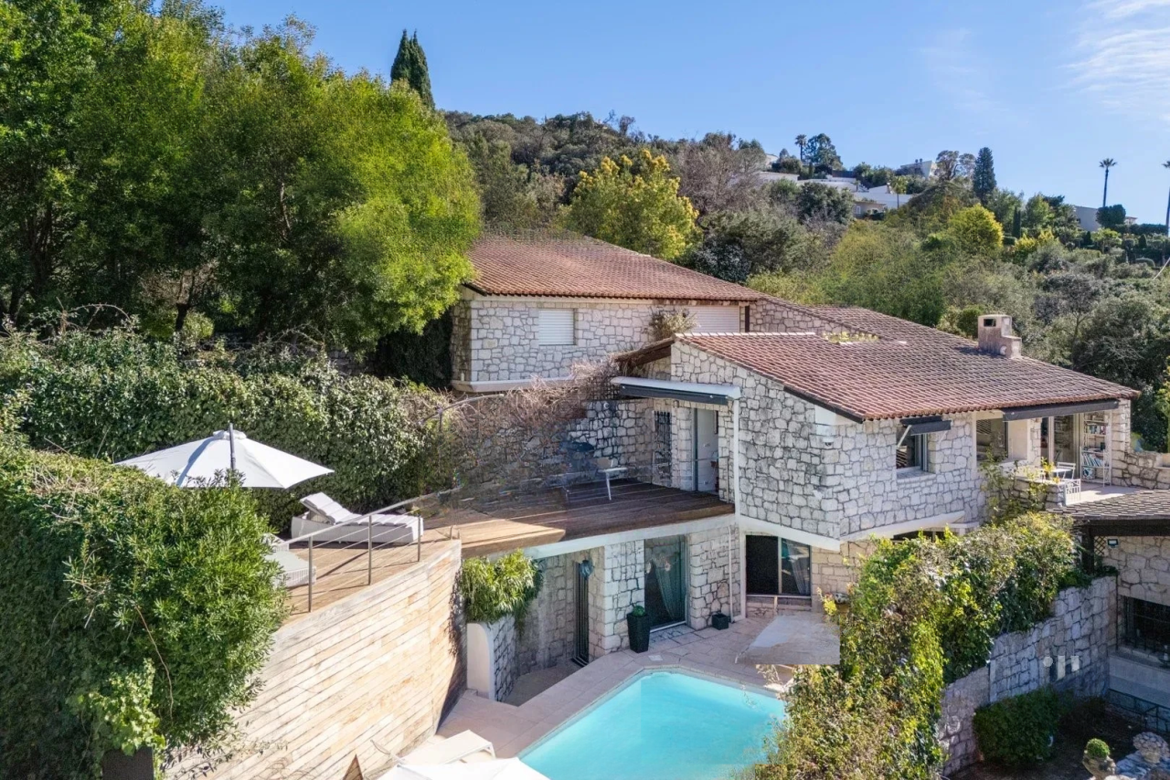 Квартира в Каннах, Франция, 133 м² - фото 2