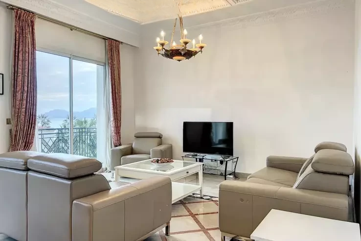 Квартира в Каннах, Франция, 165 м² - фото 2