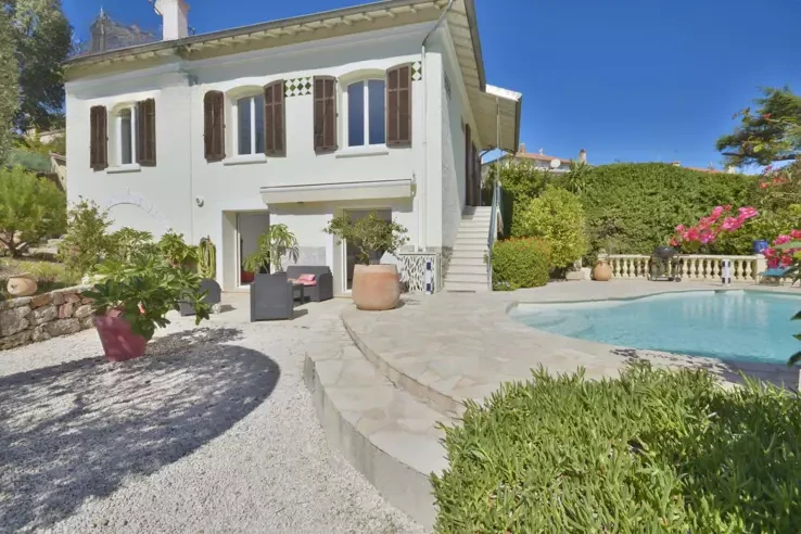 Квартира в Каннах, Франция, 155 м² - фото 2