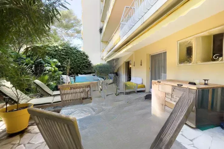 Квартира в Каннах, Франция, 60 м² - фото 2