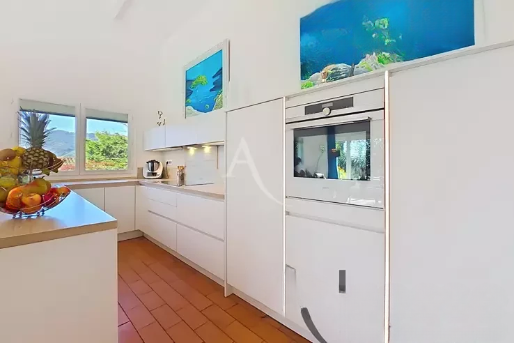 Квартира в Каннах, Франция, 121 м² - фото 2