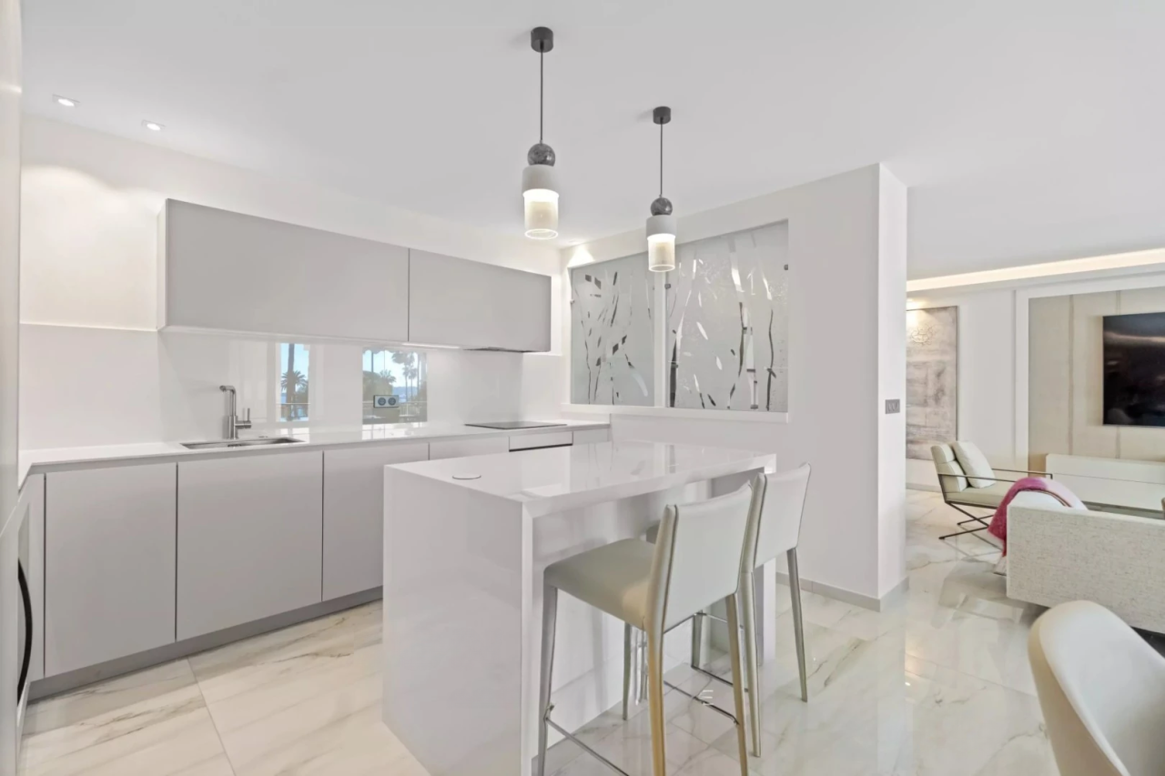 Квартира в Каннах, Франция, 127 м² - фото 8