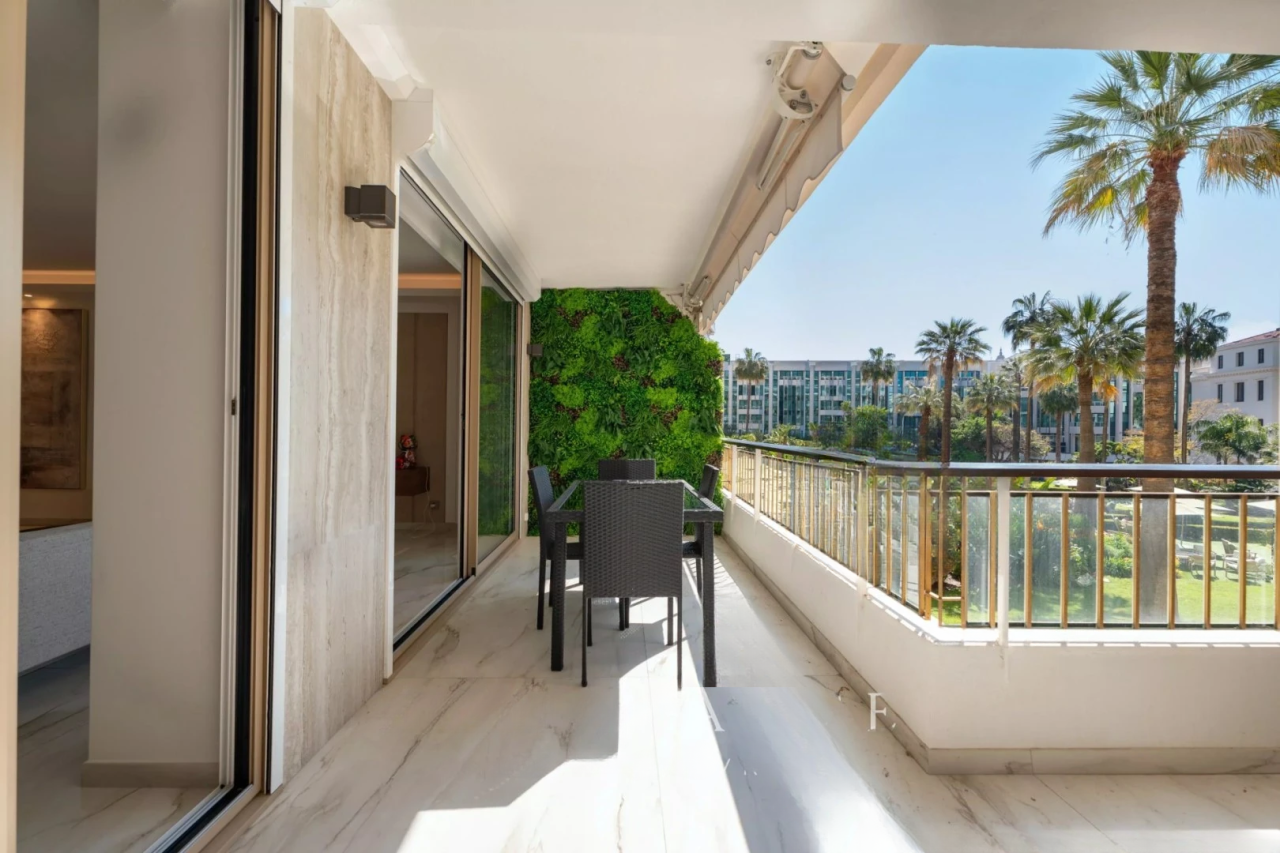 Квартира в Каннах, Франция, 127 м² - фото 11