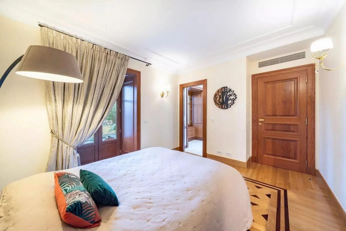 Квартира в Каннах, Франция, 111 м² - фото 14