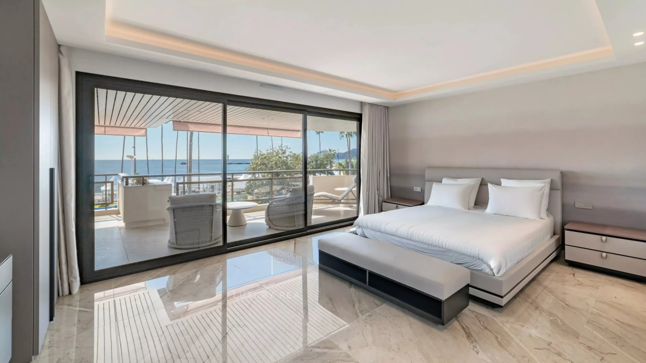 Квартира в Каннах, Франция, 324 м² - фото 15