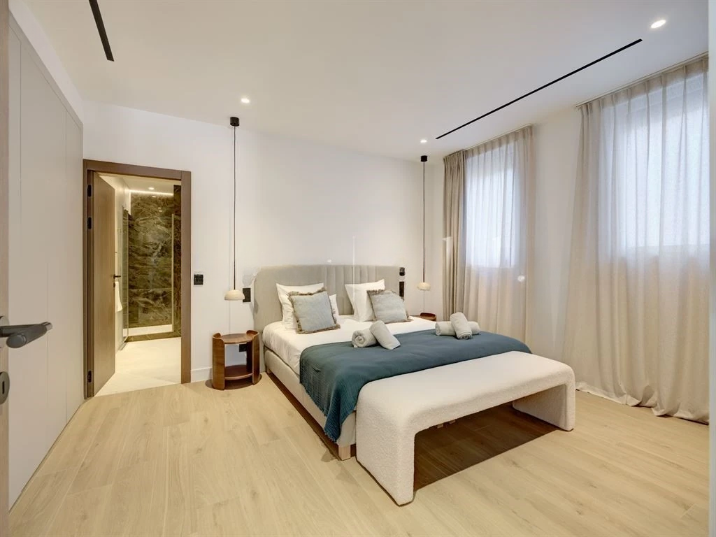 Квартира в Каннах, Франция, 248 м² - фото 15