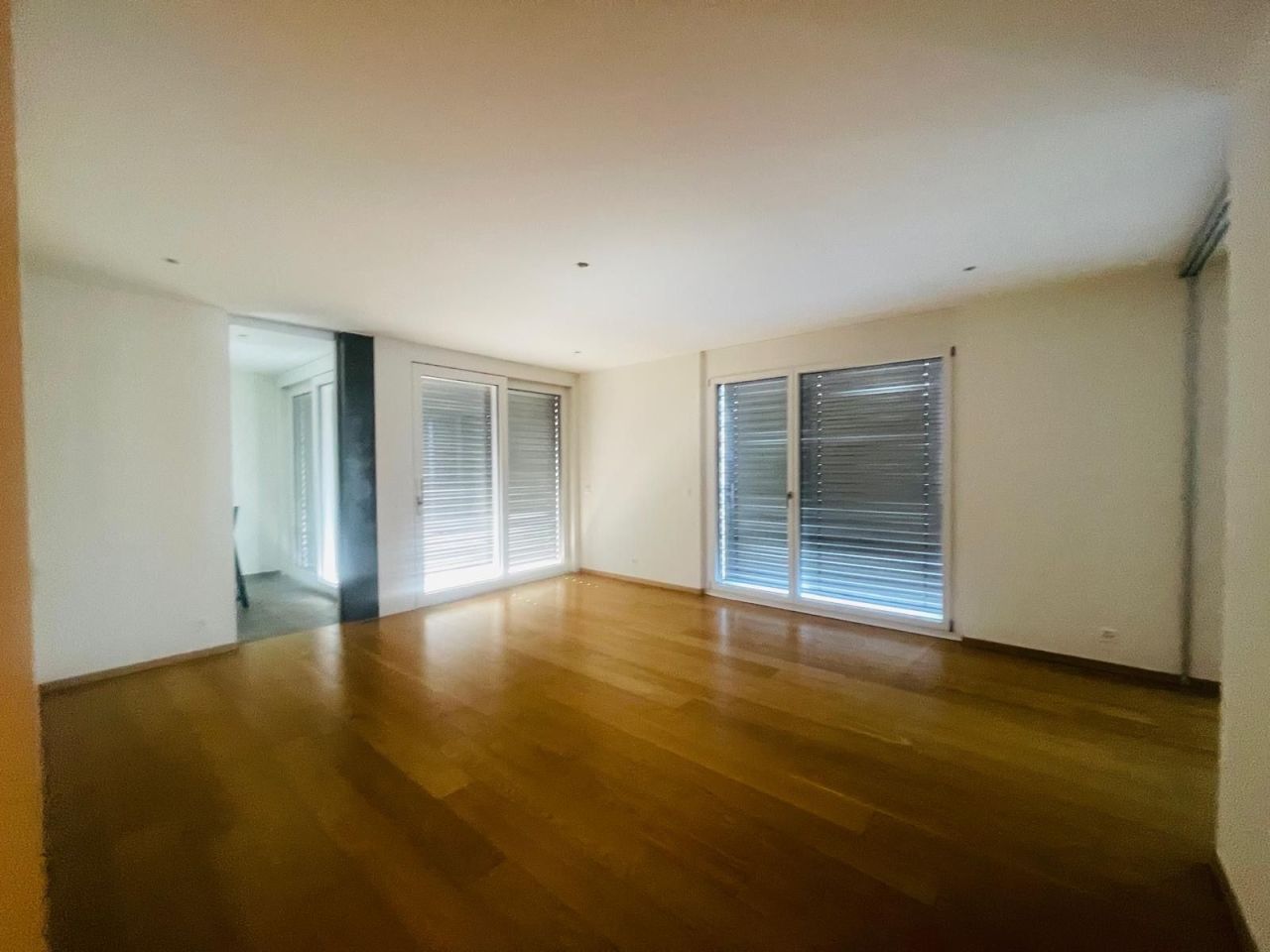 Квартира в Женеве, Швейцария, 383 м² - фото 3