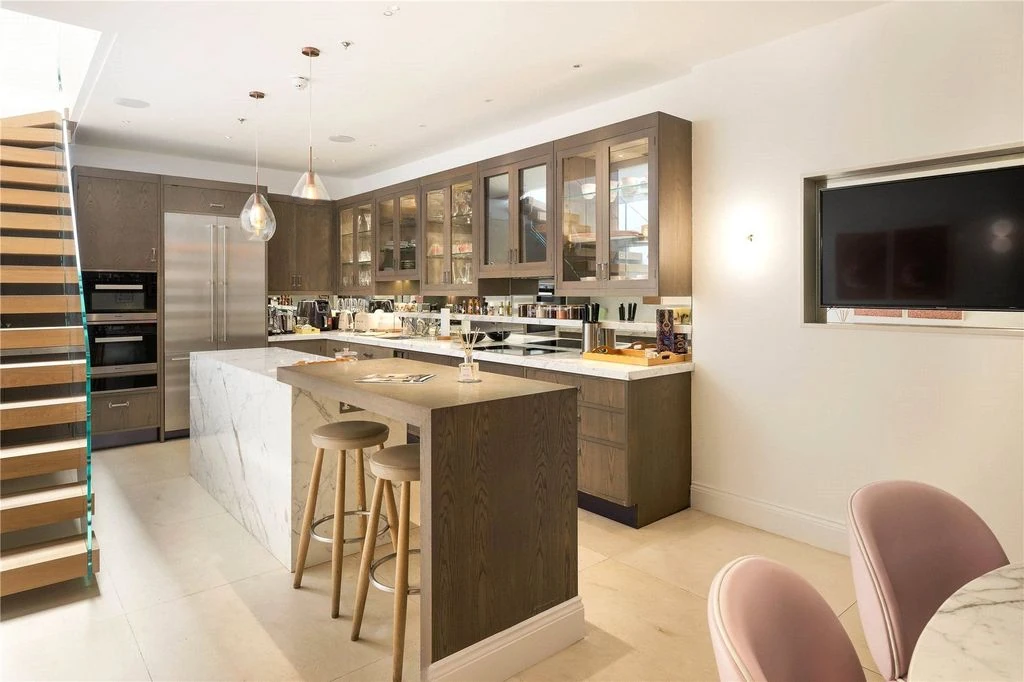 Квартира в Лондоне, Великобритания, 139 м² - фото 1