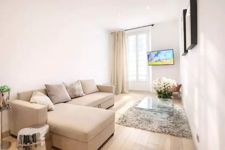 Квартира в Каннах, Франция, 60 м² - фото 1