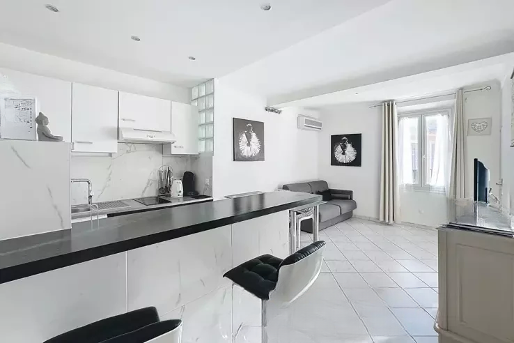 Квартира в Каннах, Франция, 44 м² - фото 1