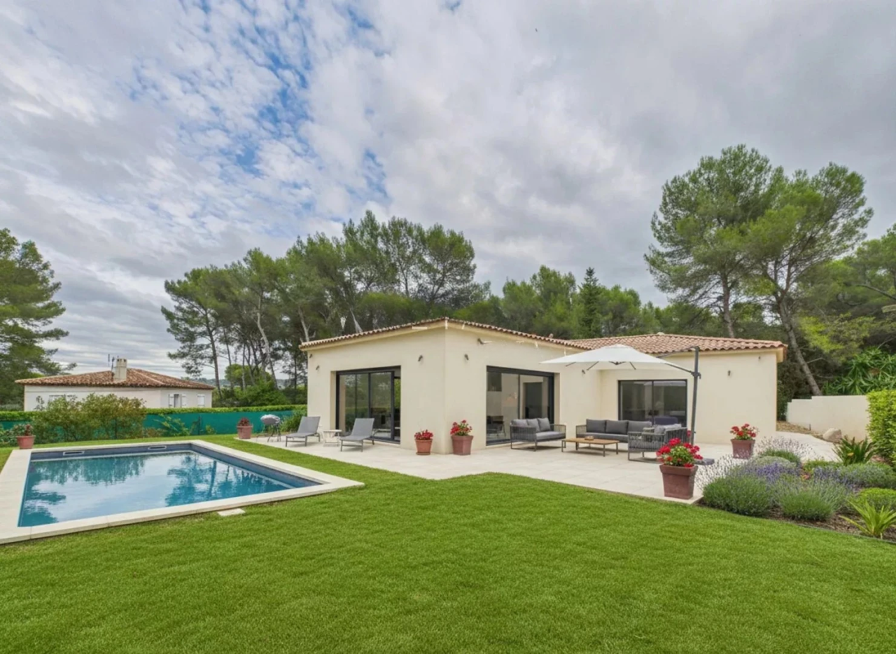 Квартира в Каннах, Франция, 128 м² - фото 1