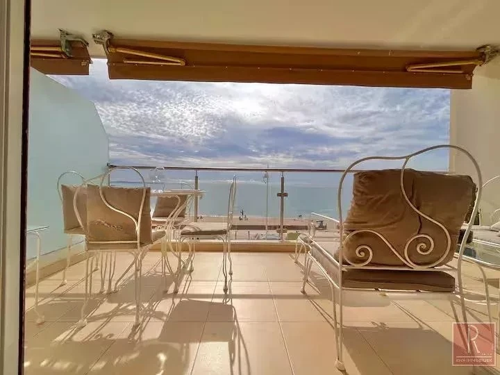 Квартира в Каннах, Франция, 91 м² - фото 1