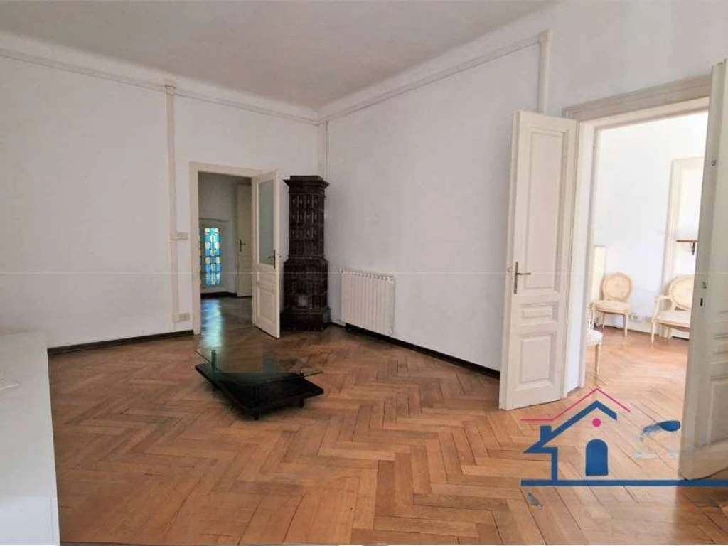Квартира в Гориции, Италия, 292 м² - фото 1