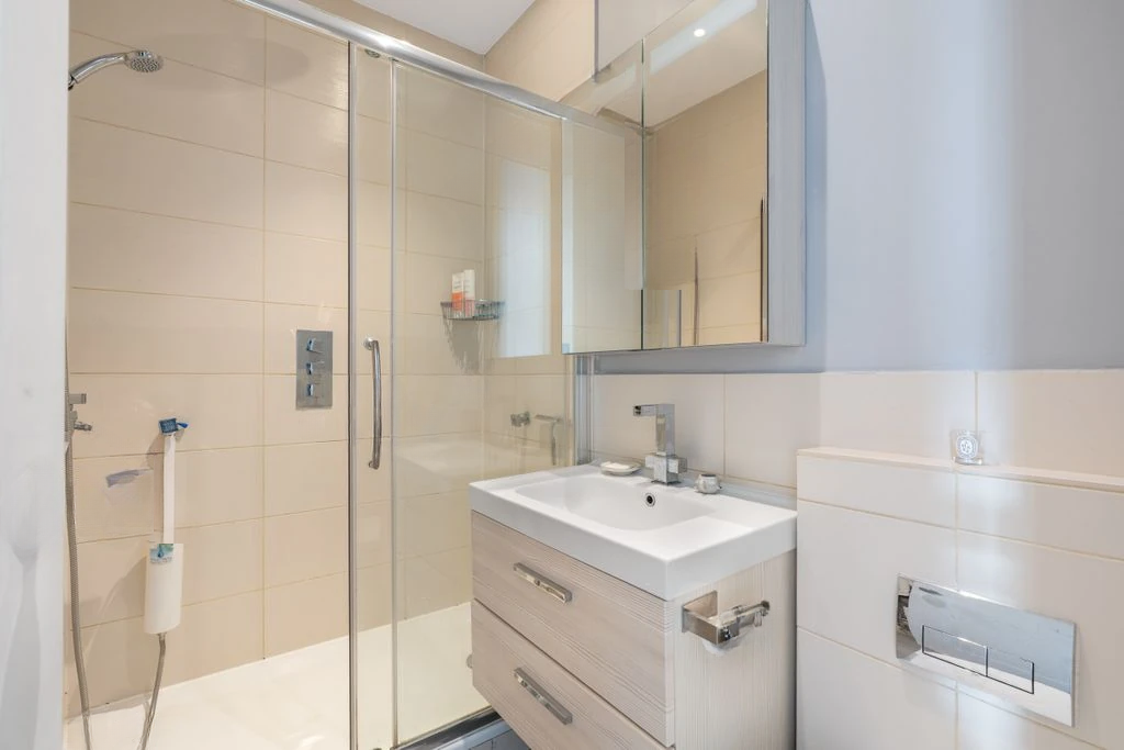 Квартира в Лондоне, Великобритания, 47 м² - фото 2