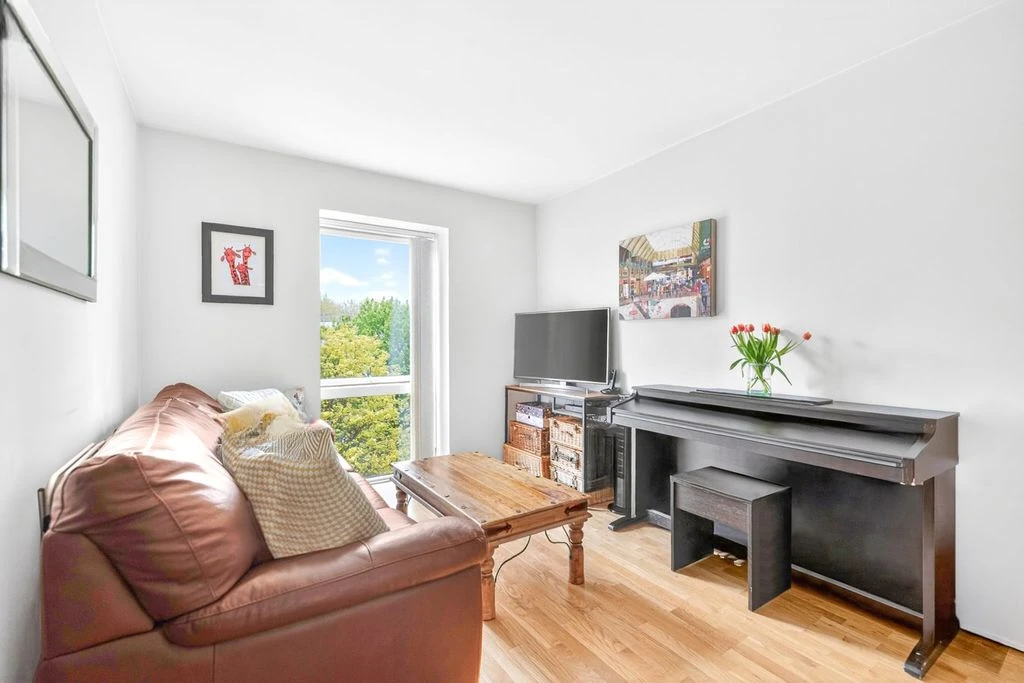 Квартира в Лондоне, Великобритания, 37 м² - фото 2