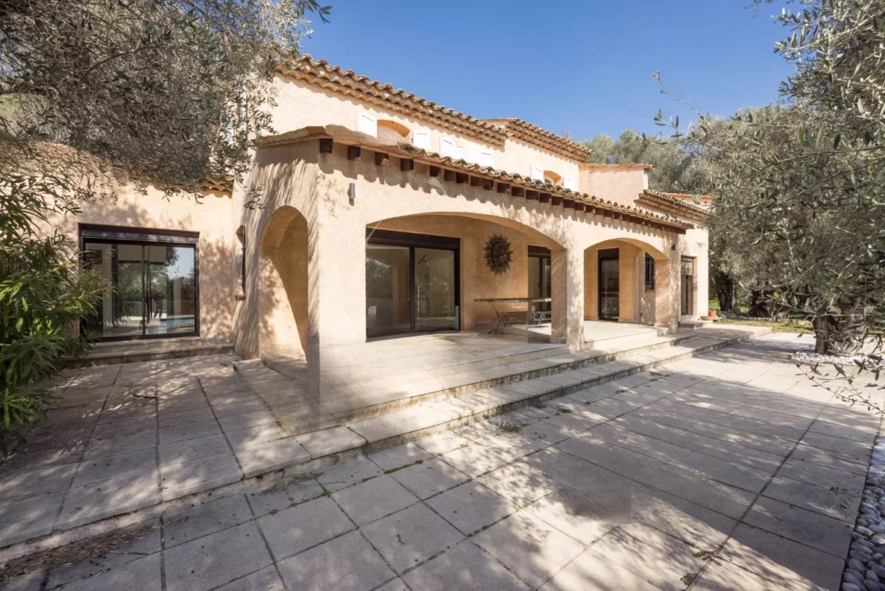 Квартира в Каннах, Франция, 220 м² - фото 2