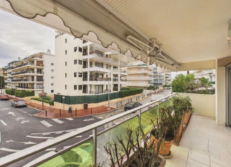 Квартира в Каннах, Франция, 73 м² - фото 2