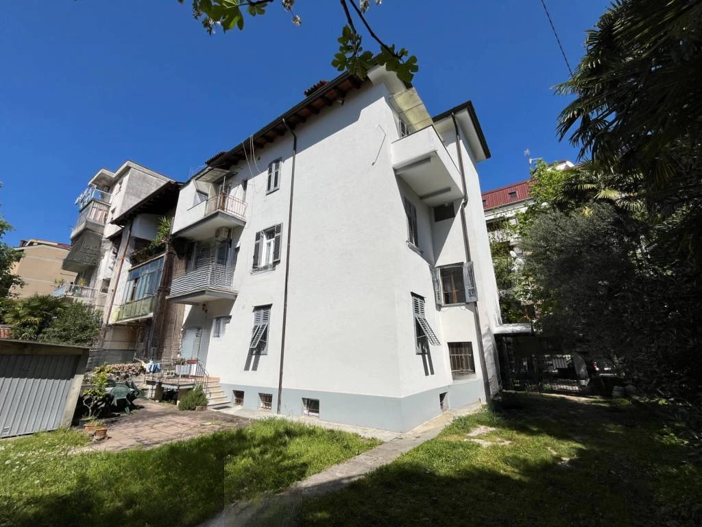 Квартира в Гориции, Италия, 140 м² - фото 2