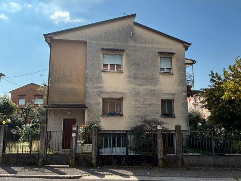 Квартира в Гориции, Италия, 148 м² - фото 2