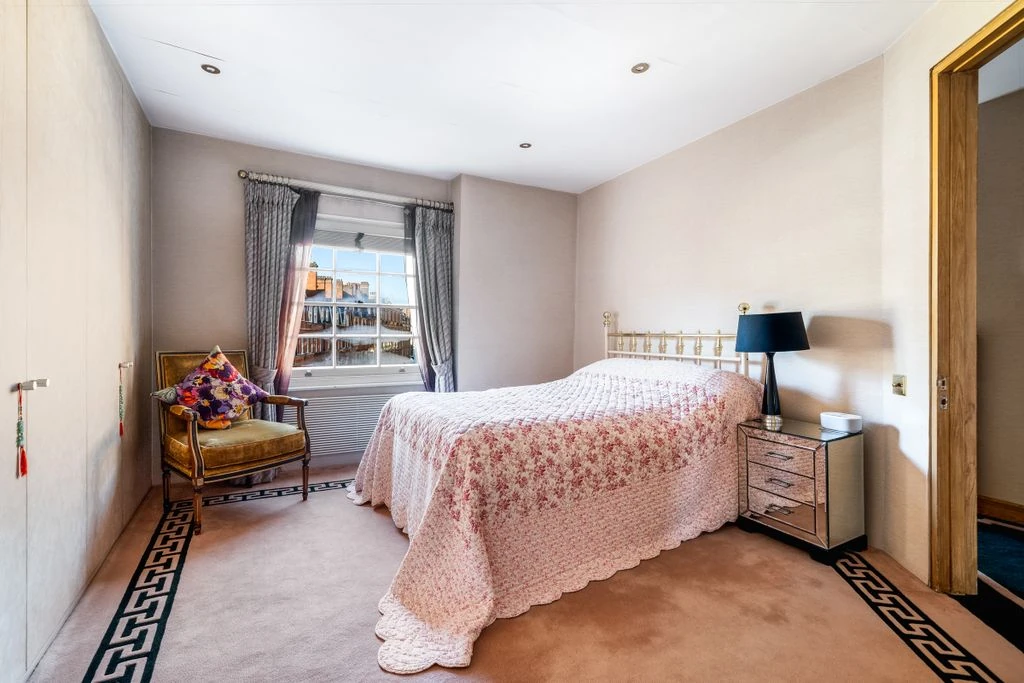 Квартира в Лондоне, Великобритания, 376 м² - фото 2