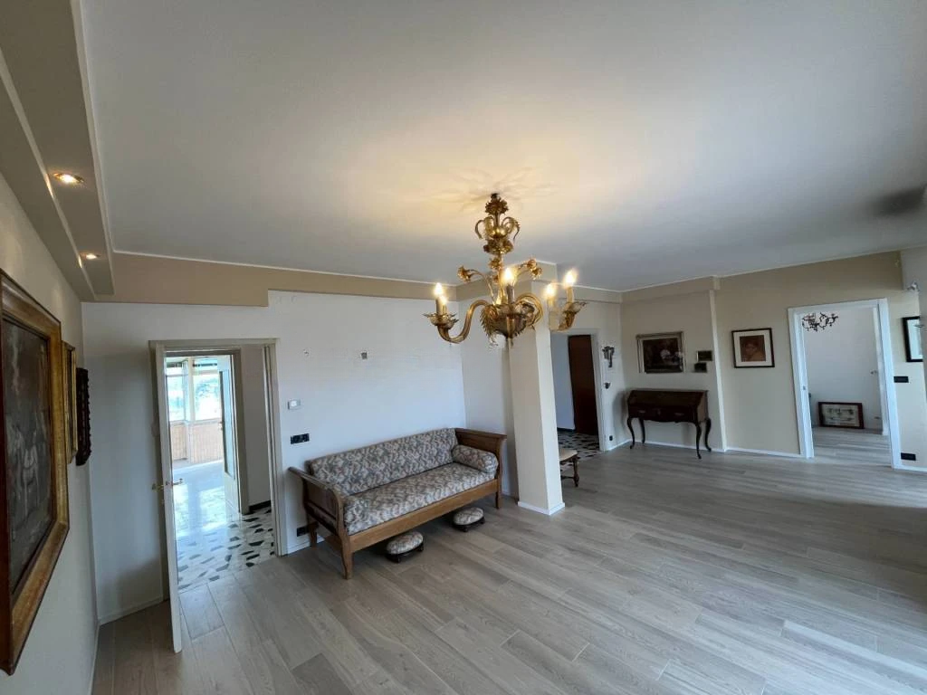 Квартира в Гориции, Италия, 170 м² - фото 4