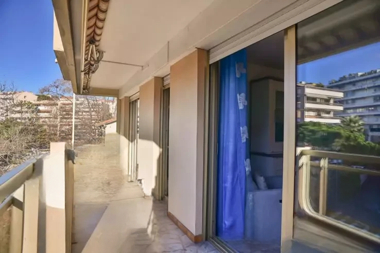 Квартира в Каннах, Франция, 40 м² - фото 2