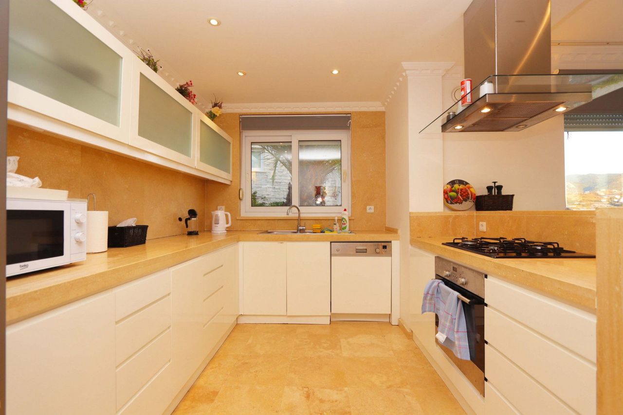 Вилла в Алании, Турция, 305 м² - фото 5