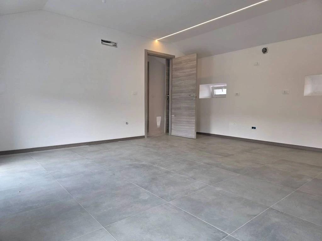 Квартира в Гориции, Италия, 90 м² - фото 6