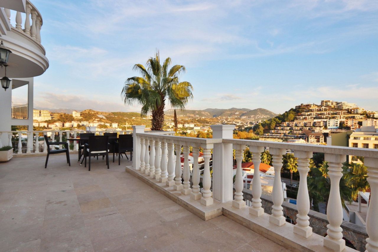 Вилла в Алании, Турция, 305 м² - фото 19