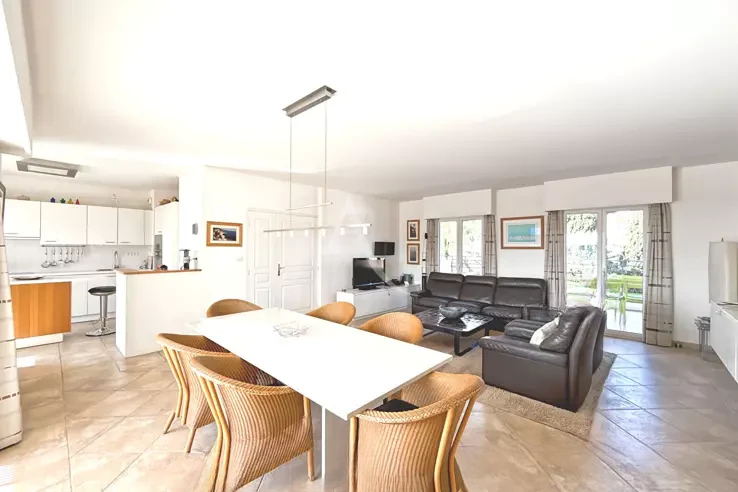 Квартира в Каннах, Франция, 125 м² - фото 3