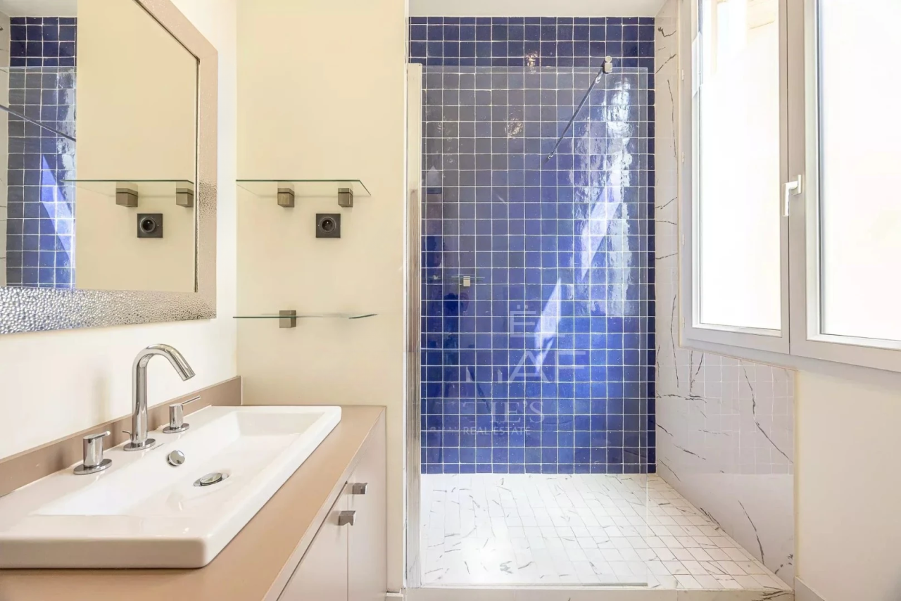 Квартира в Каннах, Франция, 127 м² - фото 8