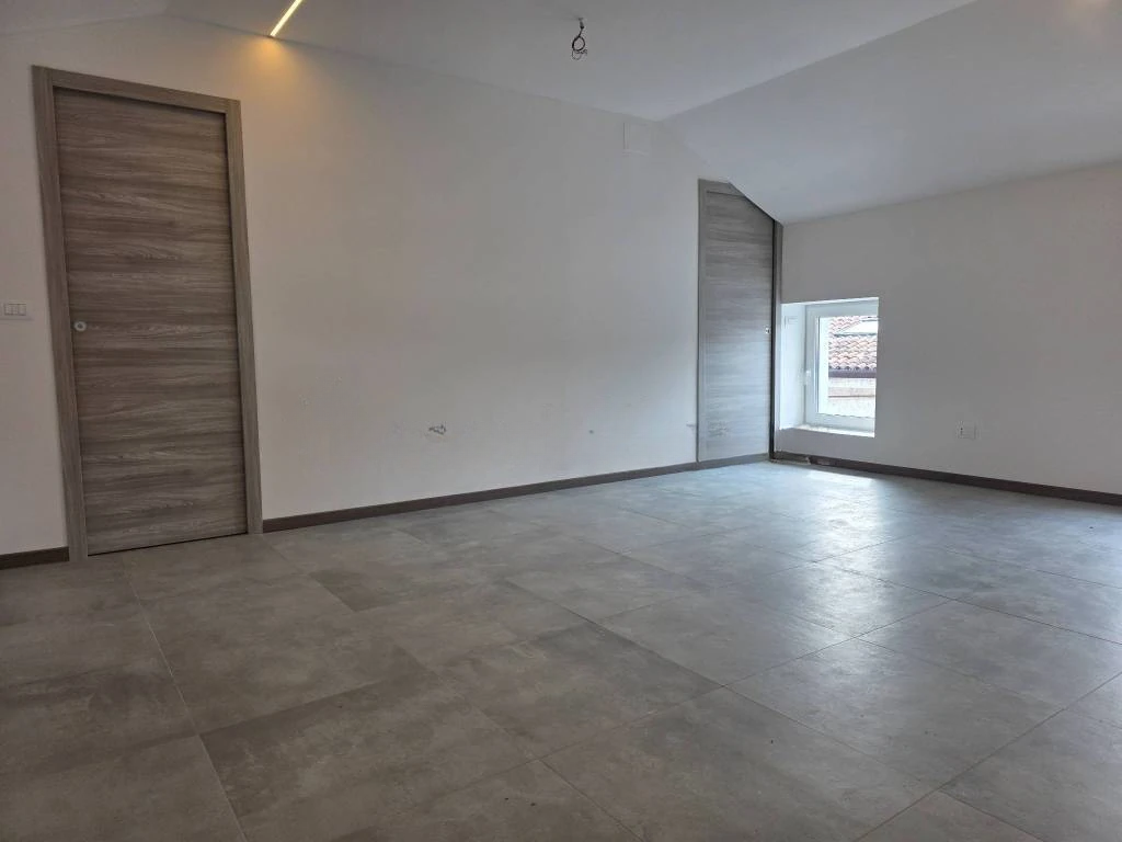 Квартира в Гориции, Италия, 90 м² - фото 8