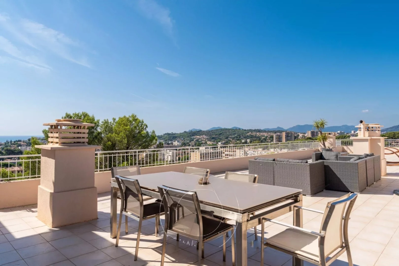 Квартира в Каннах, Франция, 90 м² - фото 8