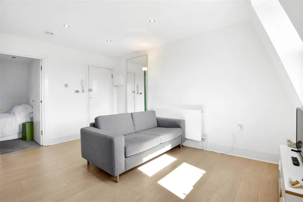 Квартира в Лондоне, Великобритания, 33 м² - фото 11