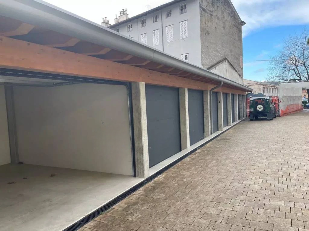 Квартира в Гориции, Италия, 250 м² - фото 11