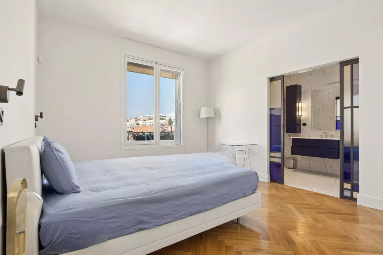 Квартира в Каннах, Франция, 127 м² - фото 11