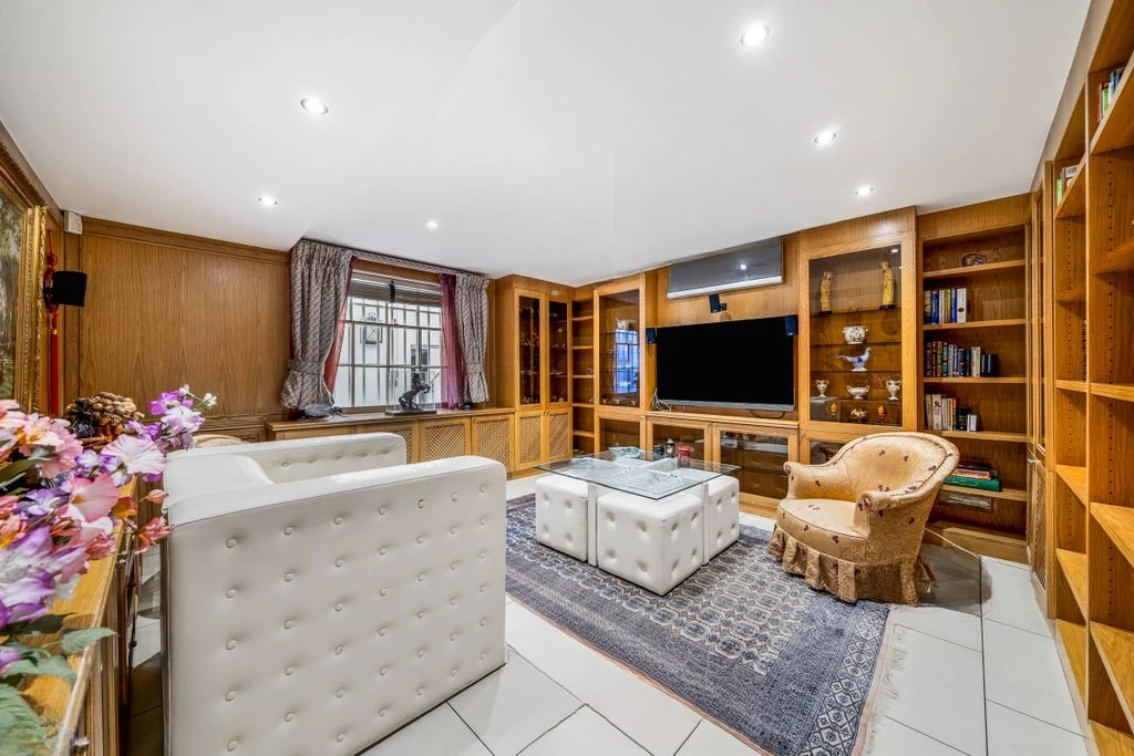 Квартира в Лондоне, Великобритания, 376 м² - фото 12