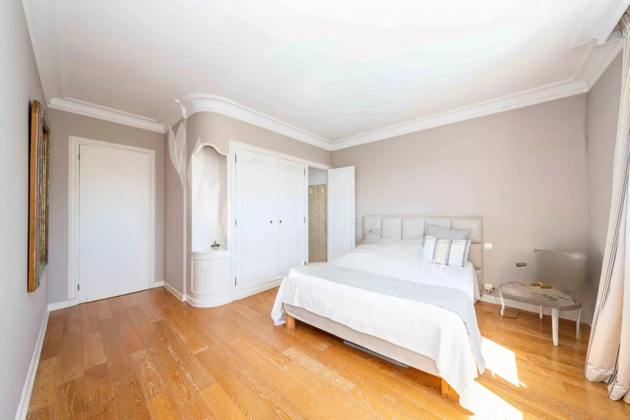 Квартира в Каннах, Франция, 320 м² - фото 17