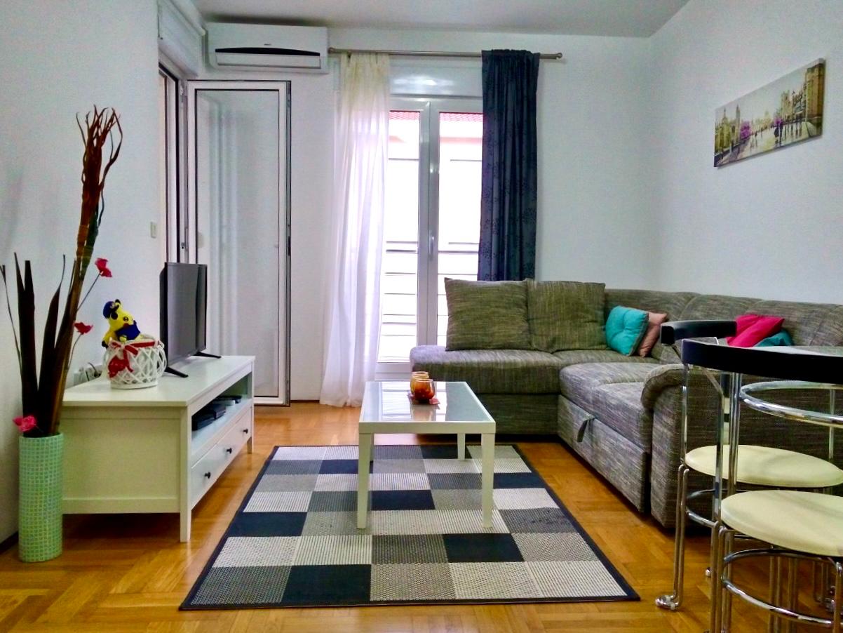 Квартира в Будве, Черногория, 42 м² - фото 1