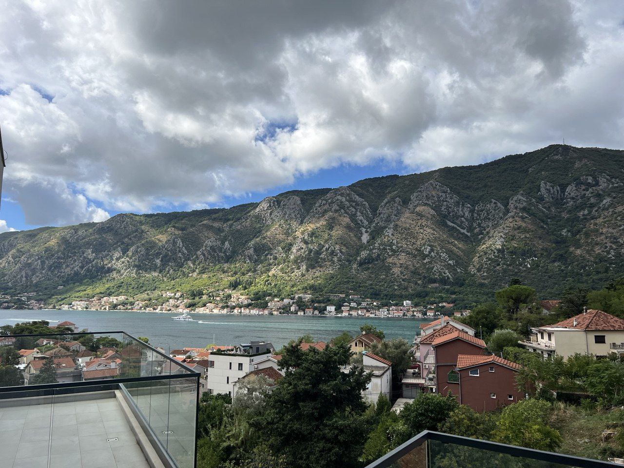 Квартира в Которе, Черногория, 76 м² - фото 2