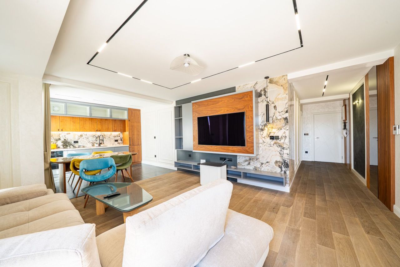 Квартира в Тивате, Черногория, 163 м² - фото 11