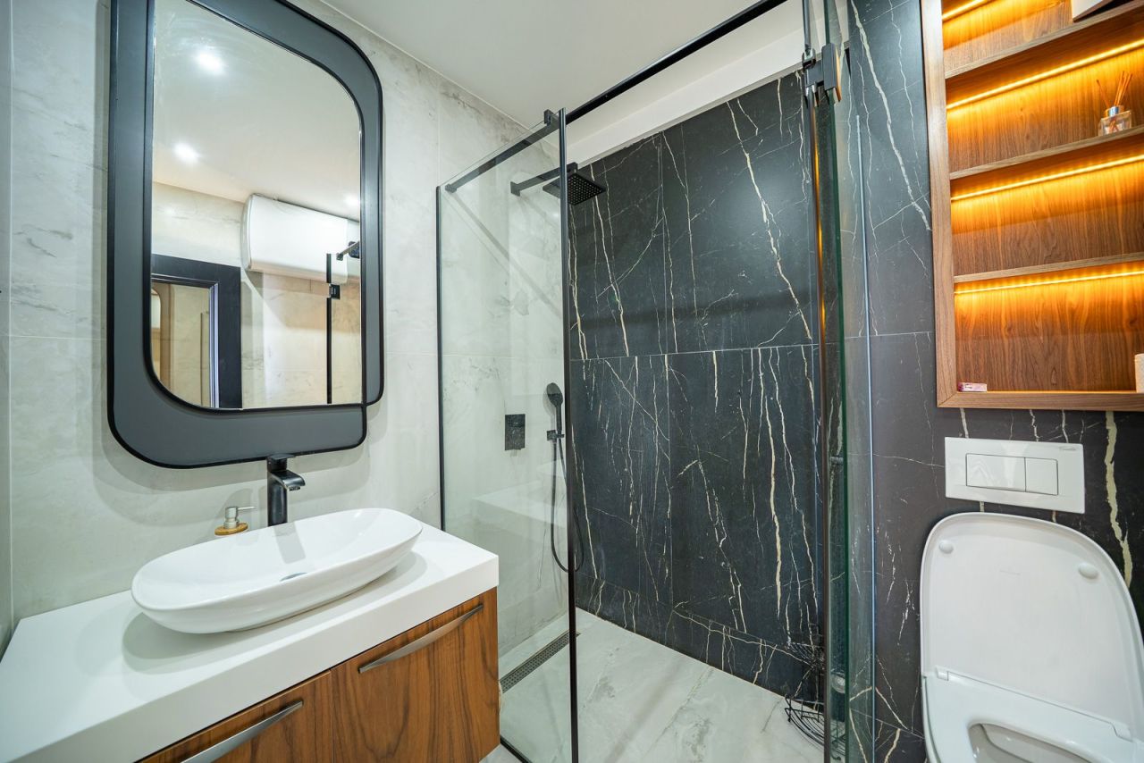 Квартира в Тивате, Черногория, 163 м² - фото 14