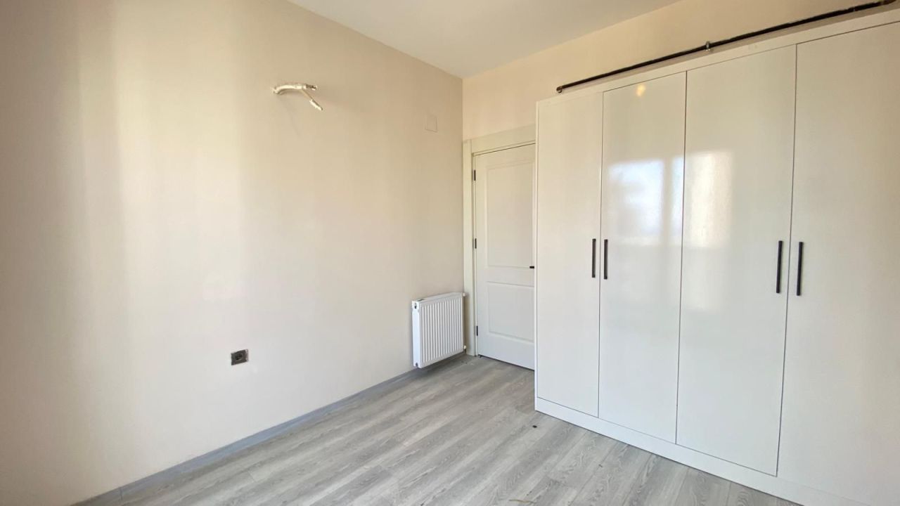 Квартира в Мерсине, Турция, 50 м² - фото 14